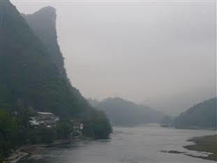 Yangshuo River Times Hotel ภายนอก รูปภาพ